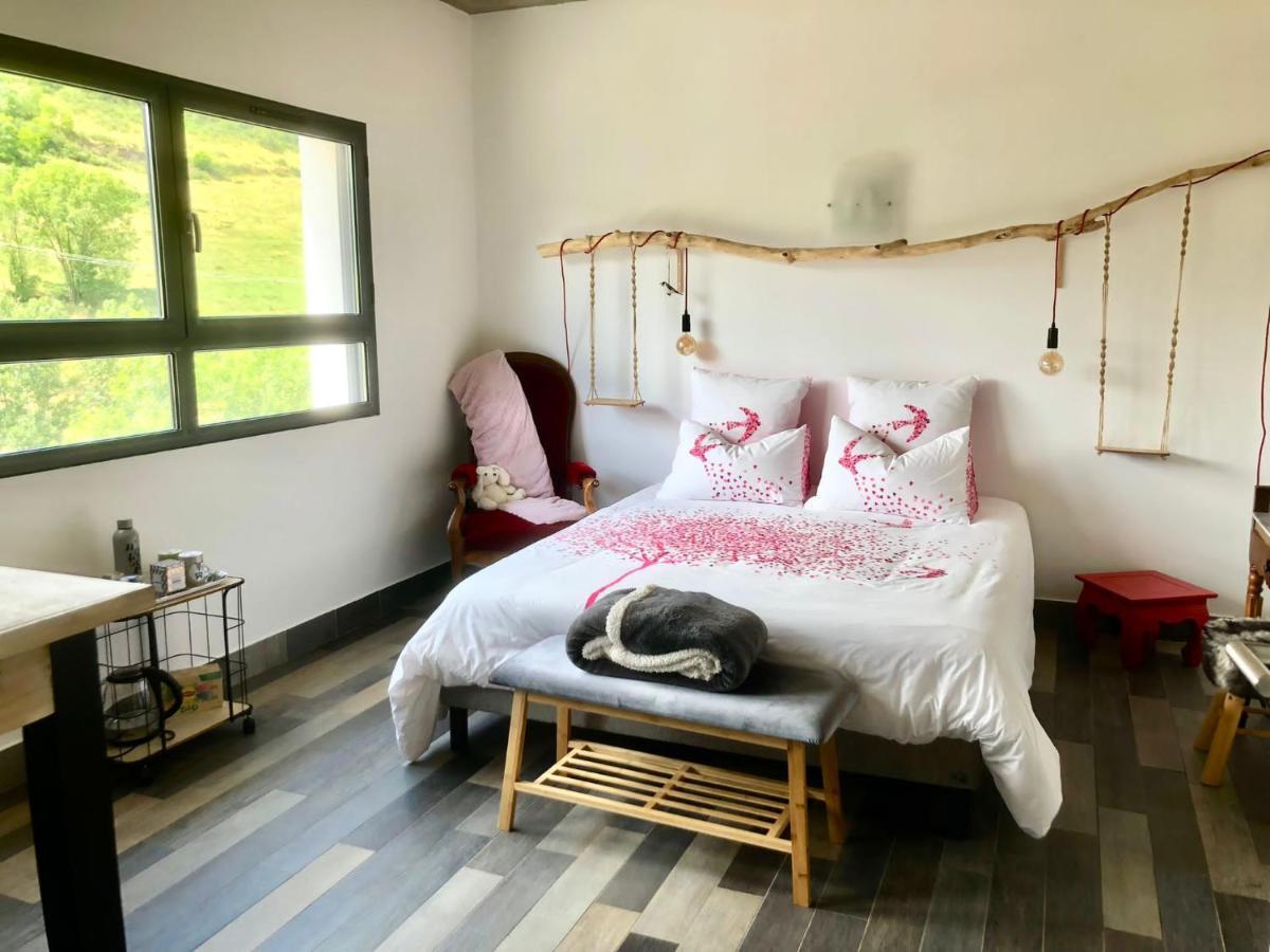 Bed and Breakfast Domaine De La Rue De La Tour Valsonne Zewnętrze zdjęcie